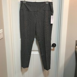 Liz Claiborne Lori Ponte High Rise Ankle Legging Size XXL Black Geo